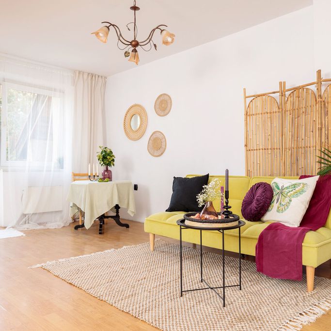 Do wynajęcia duży dom z niezależnym mieszkaniem - Photo 1