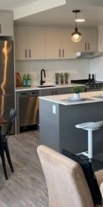 Wentworth Plaza - Photo 3