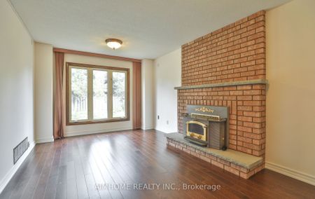 For Lease - 1339 Windrush Drive, Oakville, Ontario - Photo 2