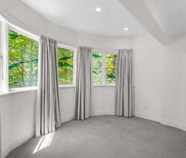 Eastbourne Living - Photo 2