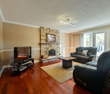 For Lease - 1034 Fredonia Drive, Mississauga, Ontario - Photo 2