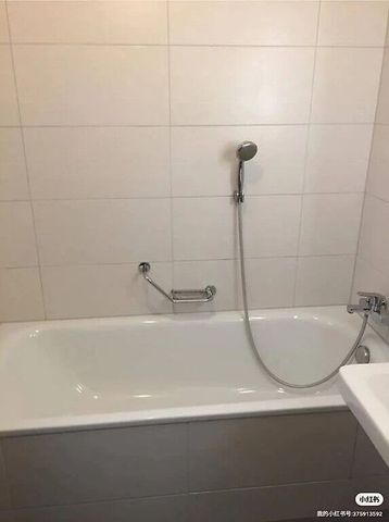 Lease renewal – 2.5 rooms, Vevey (Rue des Communaux) on: 08.01.2026 - Photo 2