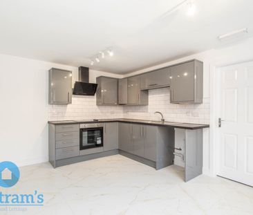 6 bed Semi-Detached House for Rent - Photo 6