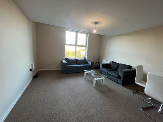 2 Bed Flat, Metropolitan House, M16 - Photo 1