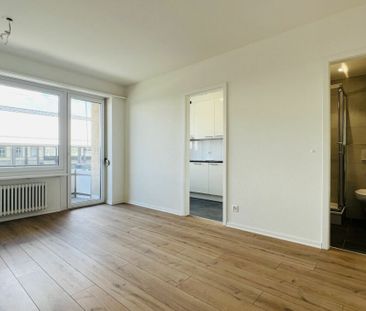 Neuwertige 2,5-Zimmerwohnung mit Balkon und Keller direkt am Bahnho... - Photo 3