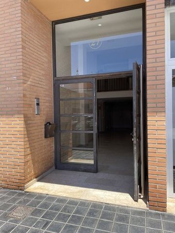 Carrer de Josep Aguirre, Valencia, Valencian Community 46011 - Photo 4