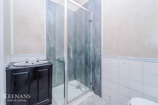 West Crescent, Accrington - Photo 1