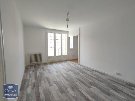 Location Appartement 2 pièces 40m² ST EGREVE 38120 - Photo 2