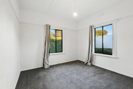 Modern Comfort in Prime Location - Photo 3