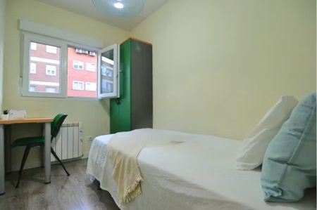 Calle Alicante, Getafe, Community of Madrid 28903 - Photo 2