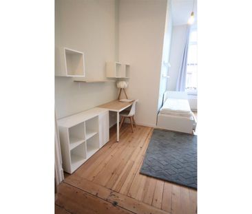 A LOUER : T1 à LILLE • Rue Jacquemars Giélée - VAUBAN • 640 € - Photo 3