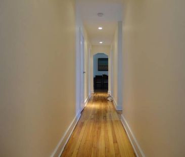 Fully Updated 2BR off of Beechwood - Photo 3