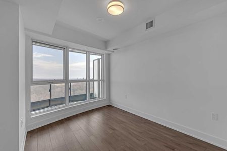For Lease - 585 Bloor Street Unit# 3217, Toronto, Ontario - Photo 4