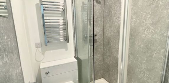 Cozy 2-Bedroom Flat on Vibrant Ecclesall Road - Photo 2