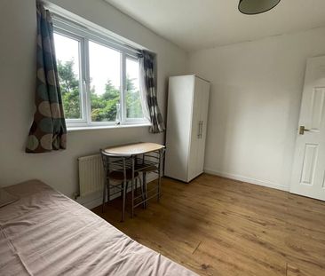 Room in a Shared House, Bedfordshire, LU1 - Photo 6