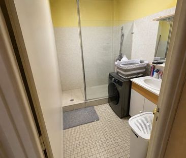 Location Appartement 2 pièces 45m² CHALONS EN CHAMPAGNE 51000 - Photo 3