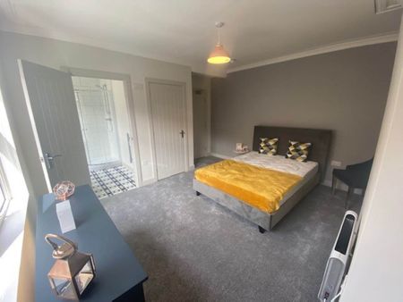 Hough Lane (Room 3), Bramley, Leeds - Photo 5