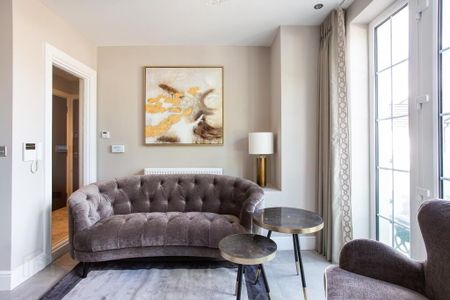 Lesley Park Royal, 1 Rosepark Gardens, Belfast, BT5 7WL - Photo 4