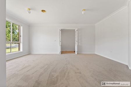 FRESHLY UPDATED 4 BEDROOM HOME - Photo 3