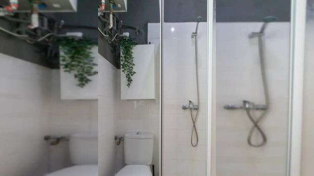 Room in a shared 8-bedroom apartment for rent in Justicia. - Photo 1