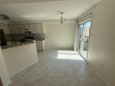 For Lease - 83 Novella Road, Vaughan, Ontario - Photo 4