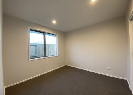 Stylish Living - Photo 5