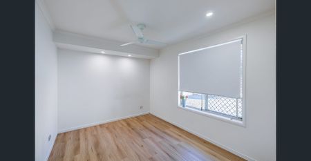 Newly Renovated 2 Bedroom Duplex Located in Studio Village - Photo 2