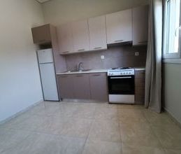 Studio/Γκαρσονιέρα για ενοικίαση - Λαμία, - Φωτογραφία 4