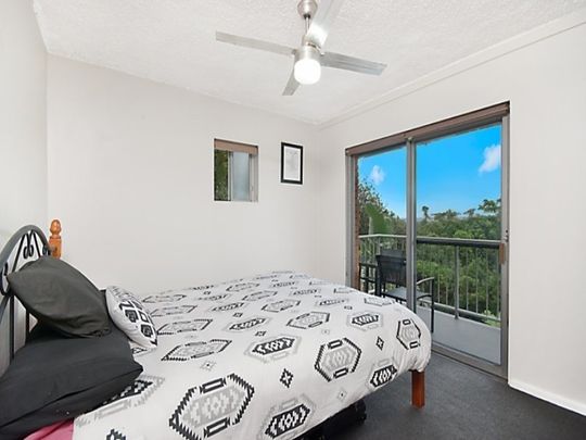 1/11 Seaview Street - Photo 1