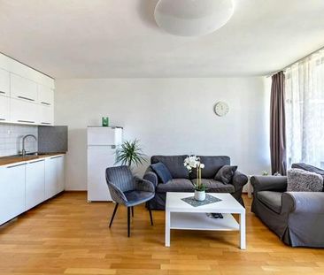 Görlitzer Str 2, 41460 Neuss - Photo 1