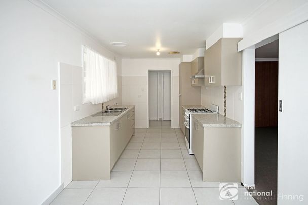 20 William. Street, 3977, Cranbourne Vic - Photo 1