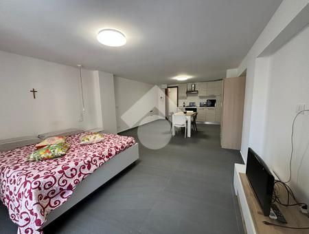 Monolocale in affitto - Photo 1