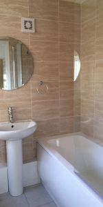 Refurbished Home Close to City & Transport - Photo 4