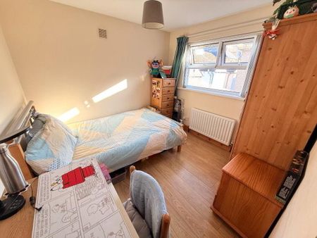 31 Chadwick Street, Belfast, BT9 7FD - Photo 4