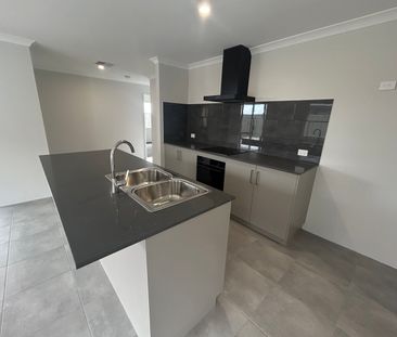 14 Lyall Street, Ravenswood WA 6208 - House For Rent - $700 | Domain - Photo 2