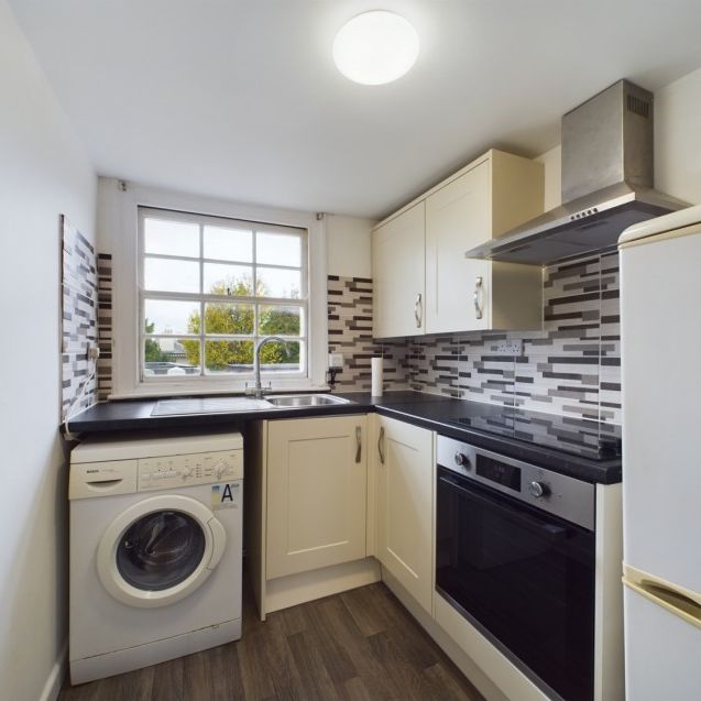 London Road, Cheltenham, Gloucestershire, GL52 - Photo 1