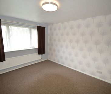1 bedroom Apartment - RUSSETT HOUSE, WELWYN GARDEN CITY. - Photo 3