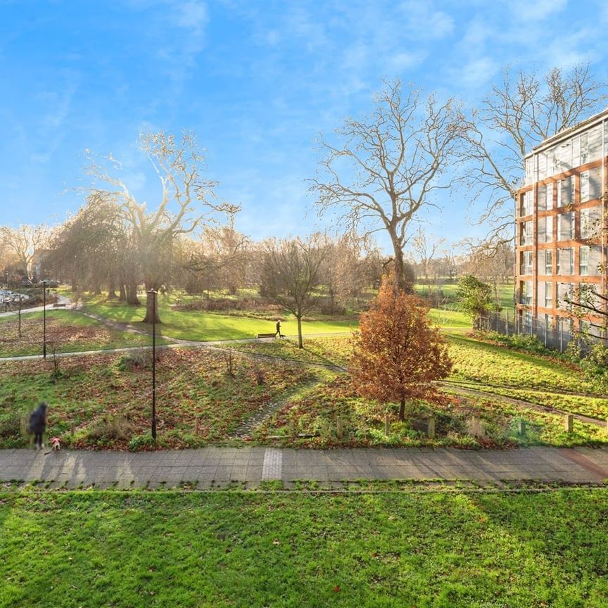 1 Bed Flat, Harry Zeital Way, E5 - Photo 1