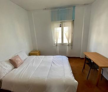 Calle de Hermenegildo Bielsa, Madrid, Community of Madrid 28026 - Photo 3