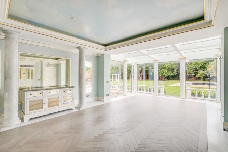 12 Bedroom Detached To Let - Photo 5