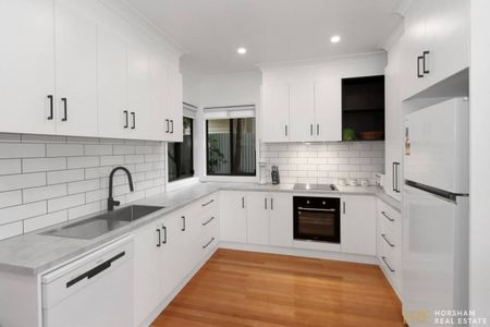 Fully Furnished | Modern Living | Horsham West - Photo 5