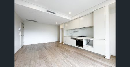 Rosebery 1 Bedroom apartment for lease - Photo 2