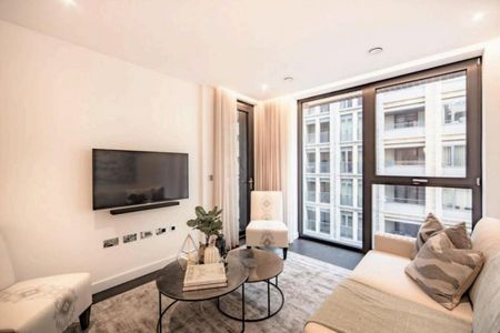 Charles Clowes Walk, Battersea, London, SW11 - Photo 2