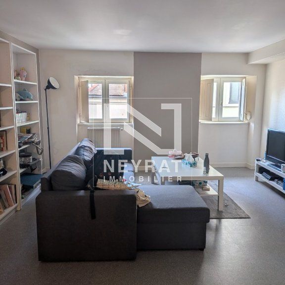 Location Appartement 3 pièces 66m² CHALON SUR SAONE 71100 - Photo 1