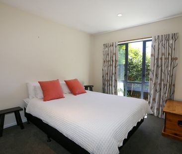 ST ALBANS – 3 BEDROOM, 2 BATHROOM - Photo 4