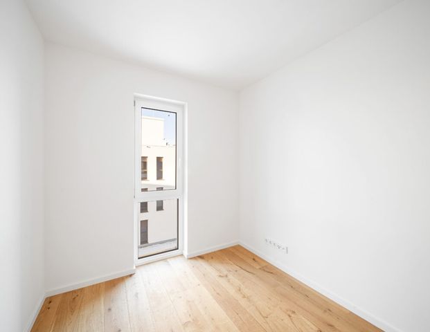Wohnen, wo andere dem Alltagsstress entfliehen: 2-Zimmer-Wohnung an der Elbe! - Foto 1