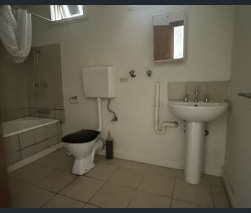 7a Chatsworth Street, Rose Bay, Tas 7015 - Photo 4