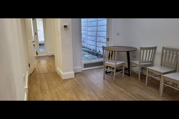 2 Bed Flat, Highgate, N6 - Photo 1