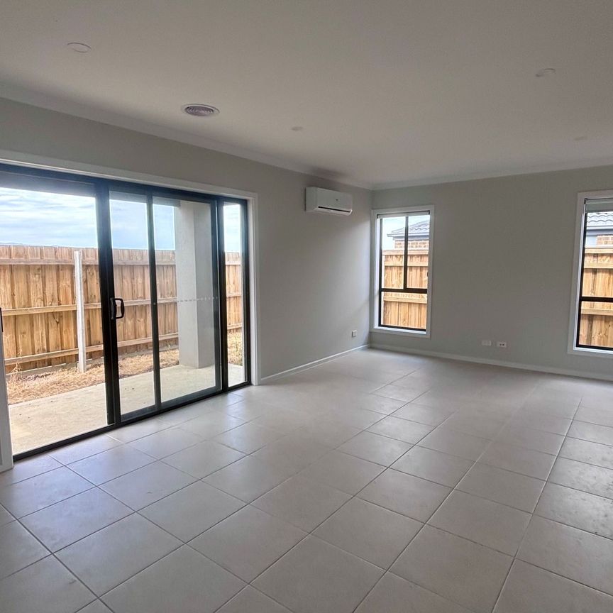 Relaxed Country Living - Photo 1