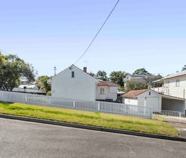 81 Plimsoll Street, Greenslopes. - Photo 6